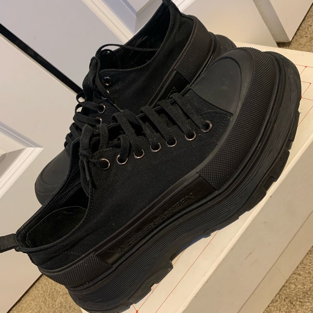 Alexander Mcqueen Low Tread Boots